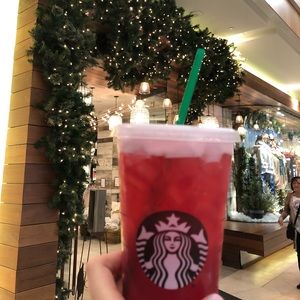 Meet your Posher, Connie